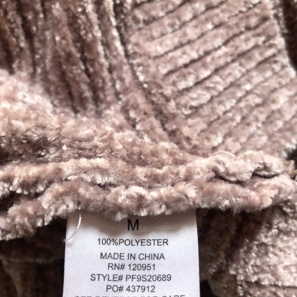 🌸 SOFT AS A CLOUD PINK ROSE PULLOVER NWOT! - Picture 8 of 11